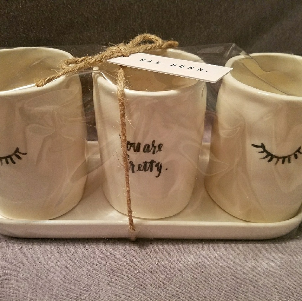 Rae Dunn Make-up Brush holder